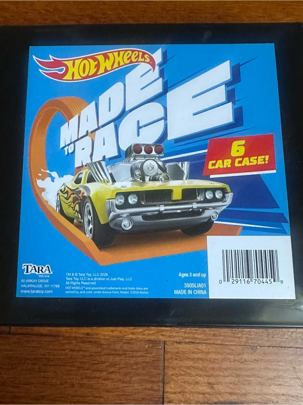 Hot Wheels 6 Car Case with 6 Hot wheel Cars Lot New